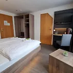 Zum Weserdampfschiff 4*