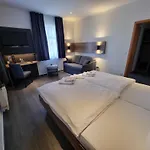 Hotel Zum Weserdampfschiff Bad Karlshafen