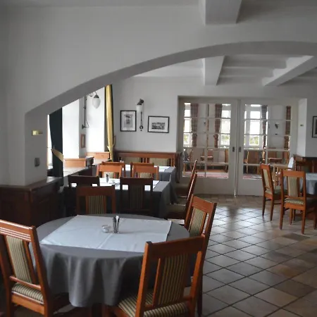 酒店 Zum Weserdampfschiff 3*