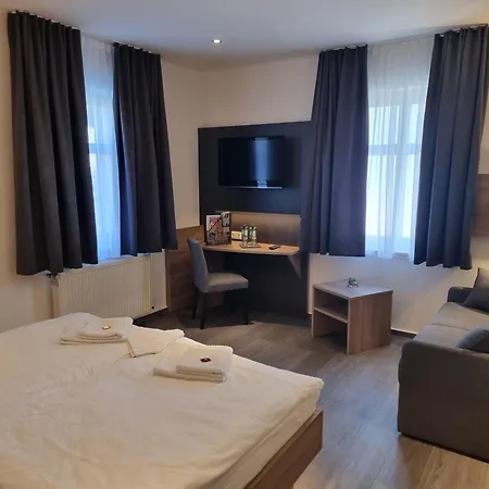 Zum Weserdampfschiff 4*