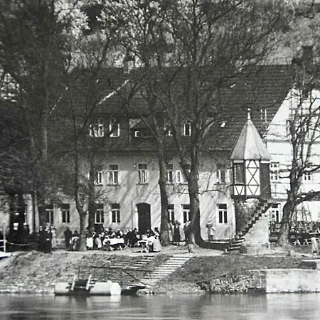 Hotel Zum Weserdampfschiff Bad Karlshafen