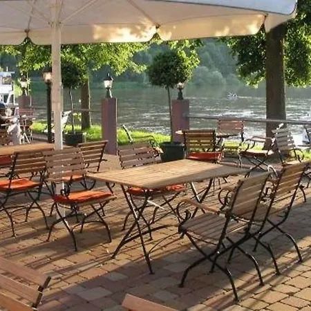 Zum Weserdampfschiff Hotel