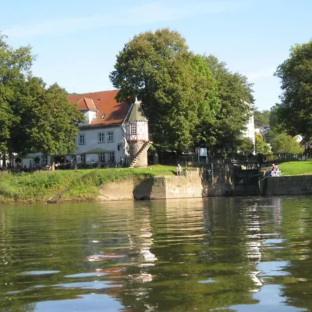 酒店 Zum Weserdampfschiff 3*